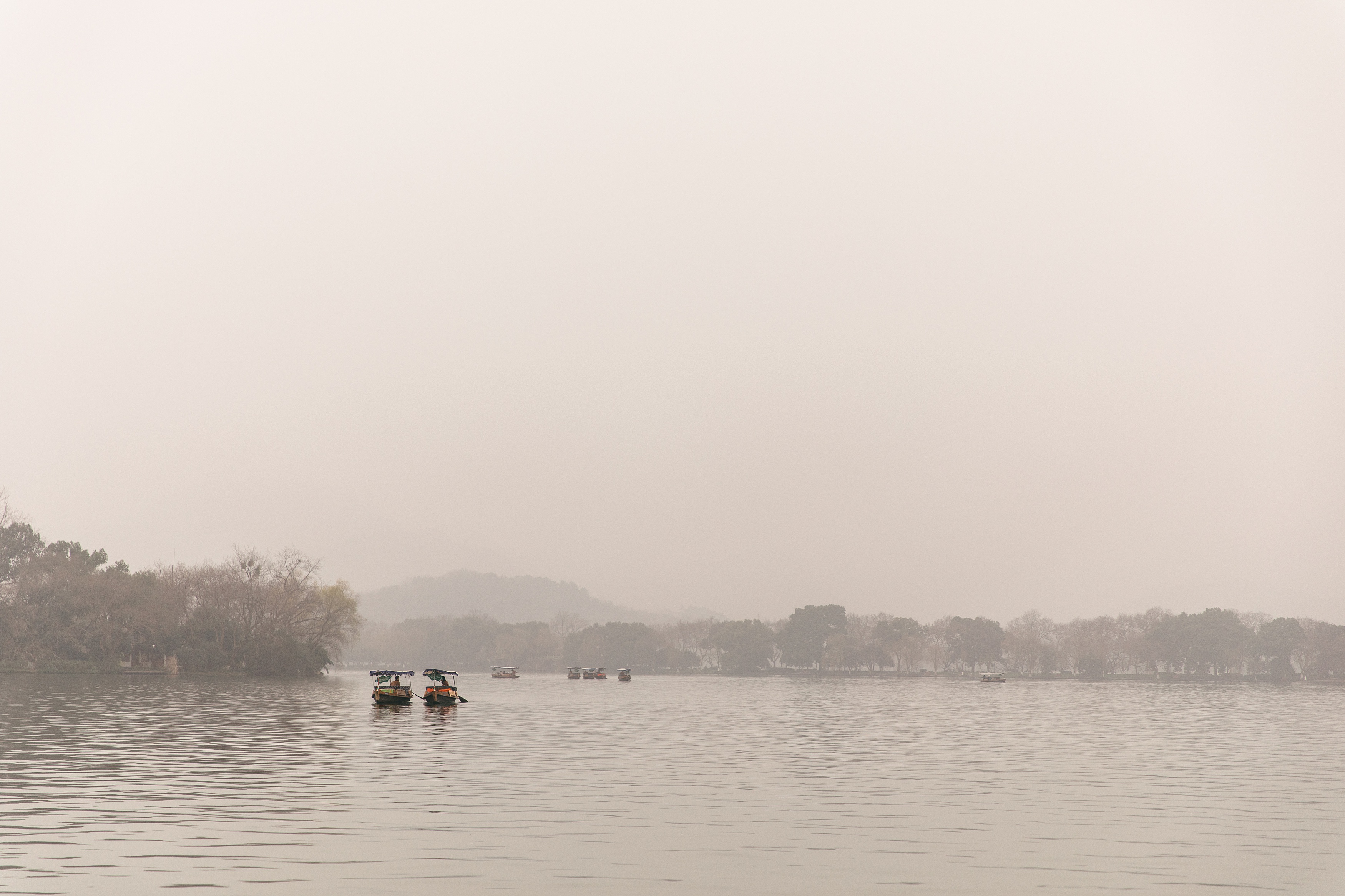 Chinese boats on lake