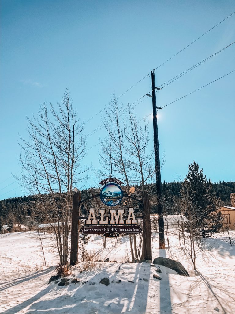 Alma, Colorado city sign
